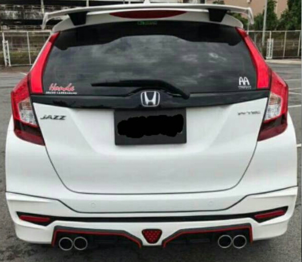 9DEN-MD-STYLE'17 VS HONDA JAZZ 2017-ON แค่เอาใจมา ก็ได้แระ 1000% กับท้ายท่อคู่แท้ พร้อมแล้วที่จะไปกับคุณ