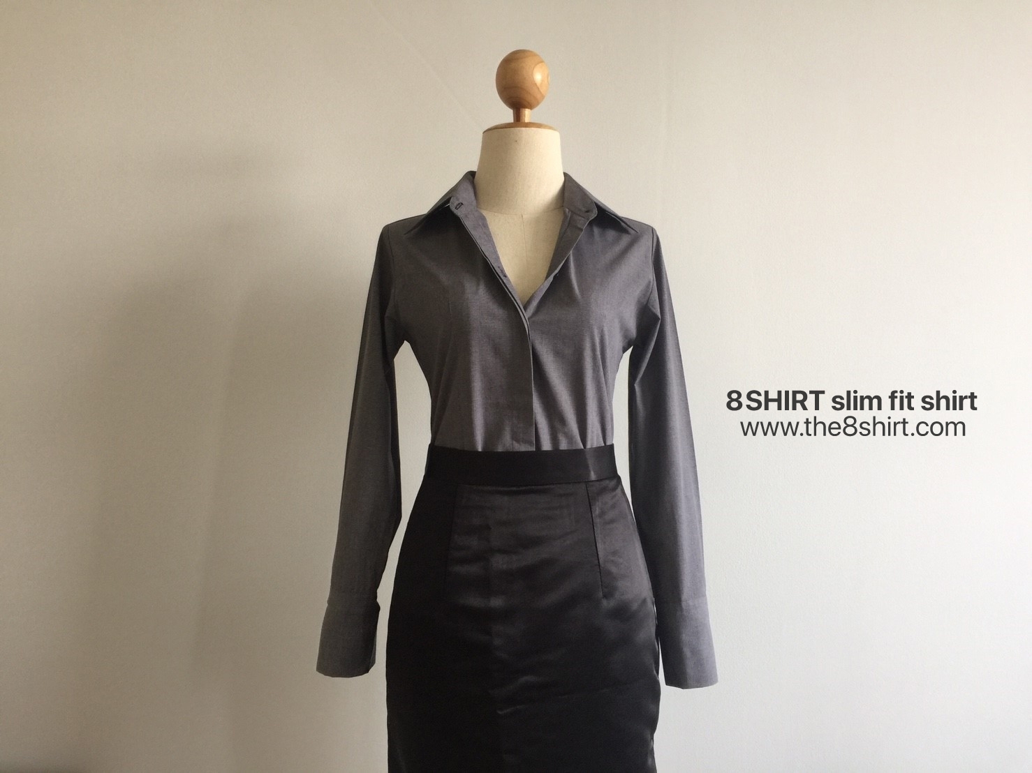 เสื้อเชิ้ตผู้หญิงสีเทาเข้ม สลิมฟิต เข้ารูป แขนยาว เสื้อเชิ้ตทำงาน เสื้อยูนิฟอร์ม แบรนด์ 8SHIRT slim fit shirt พร้อมส่ง