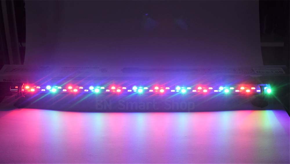 หลอดไฟ LED กันน้ำ ปรับไฟได้ 3 แบบ Deebow Dee-L60 กำลัง 24 วัตต์ ใช้กับตู้ขนาด 60-80 ซม. / 24-32 นิ้ว