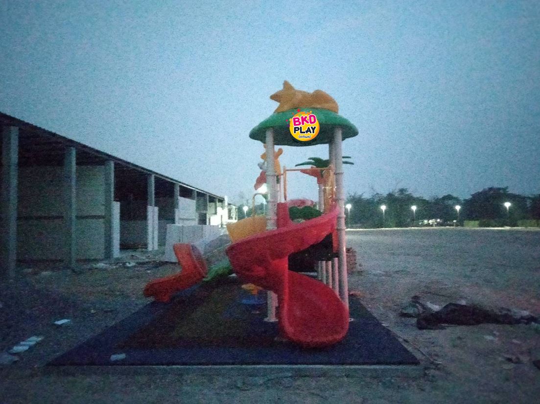 เครื่องเล่นสนามกลางแจ้ง ชุดสวนข้าวโพด สนามเด็กเล่น,ครุภัณฑ์สนามเด็กเล่น, สพฐ,โครงการโรงเรียนประชารัฐ