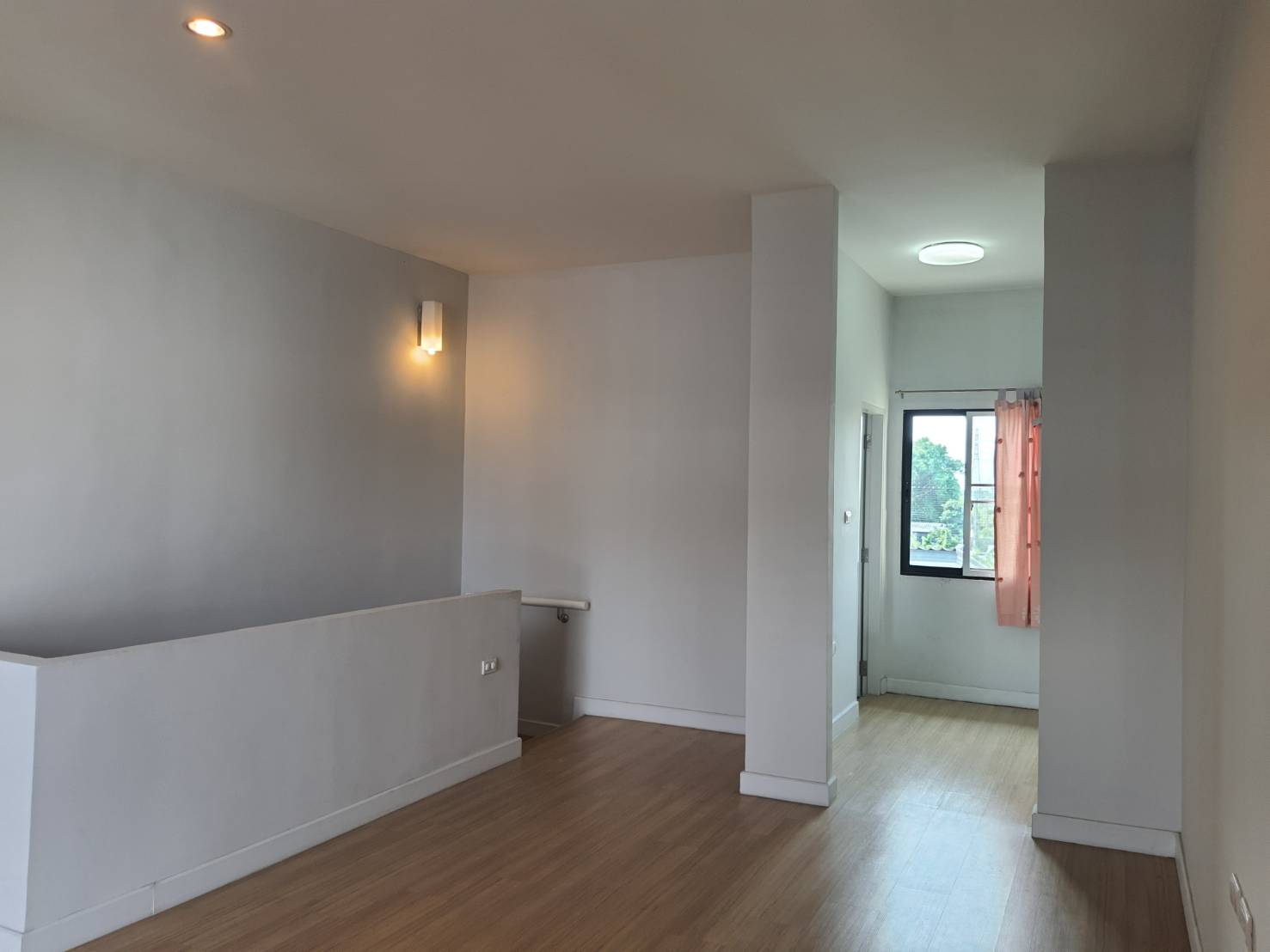 เช่าแล้ว* ให้เช่าทาวน์โฮม 3 ชั้น หมู่บ้านซิกเนเจอร์ เพชรเกษม 69 เนื้อที่ 17.1 ตารางวา 3นอน 3น้ำ