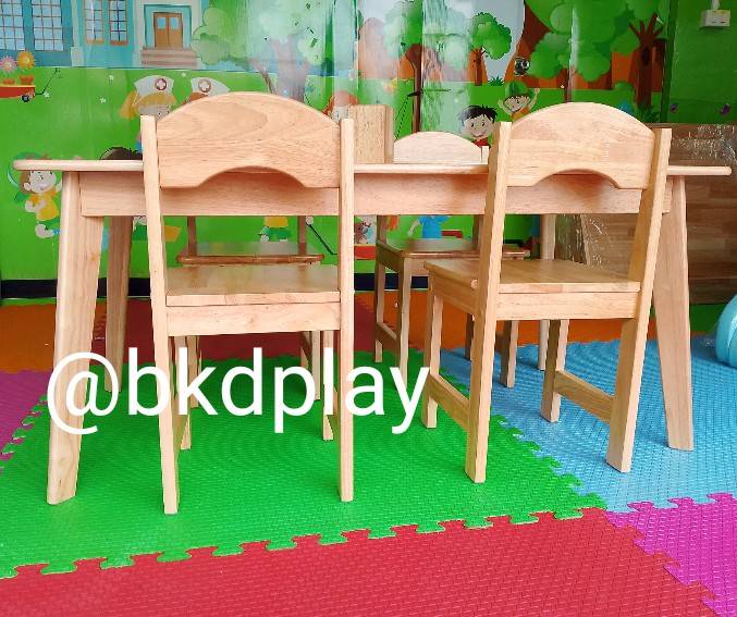 ชุดโต๊ะเก้าอี้ไม้ยางพาราสำหรับเด็กนักเรียนพร้อมเก้าอี้4 ตัว, โต๊ะเรียนกลุ่มสำหรับอนุบาล โต๊ะสี่เหลี่ยมผืนผ้า,โต๊ะไม้, สำหรับอนุบาล สินค้าผลิตในไทยมีพร้อมส่ง ขนาด 60x120x55 cm.