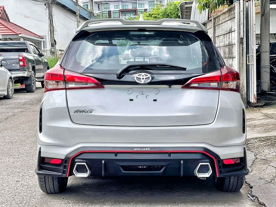 Drive68 VS Toyota Yaris Hatchback 5Drs.'2023 [แบรนด์เขาขายความเก๋า จัดไปวัยรุ่นส์]