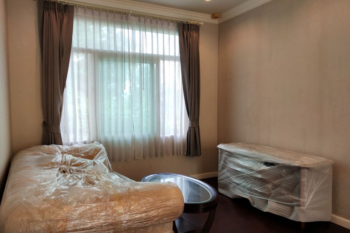 บ้านเดี่ยว เดอะ พาลาซโซ่ ราษฎร์บูรณะ 27mb THE PALAZZO RATBURANA 2 ชั้น เนื้อที่ : 102.6 พื้นที่ใช้สอย : 320 ห้องนอน : 3