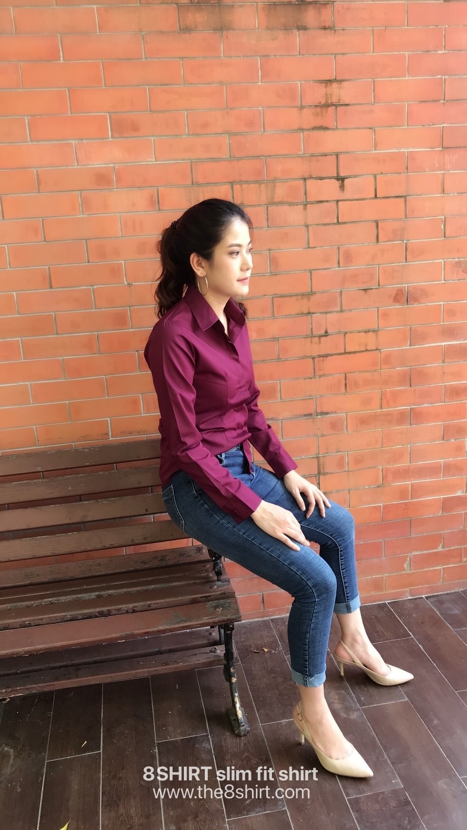 เสื้อเชิ้ตผู้หญิง สีแดงไวน์ (Red Wine) สลิมฟิต เข้ารูป แขนยาว เสื้อเชิ้ตทำงาน เสื้อยูนิฟอร์ม แบรนด์ 8SHIRT slim fit shirt พร้อมส่ง
