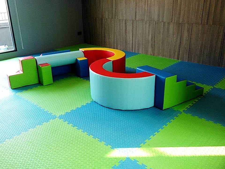 ปีนป่าย เบาะนุ่ม pvc พัฒนาการกล้ามเนื้อ 8 ชิ้น พร้อมส่ง