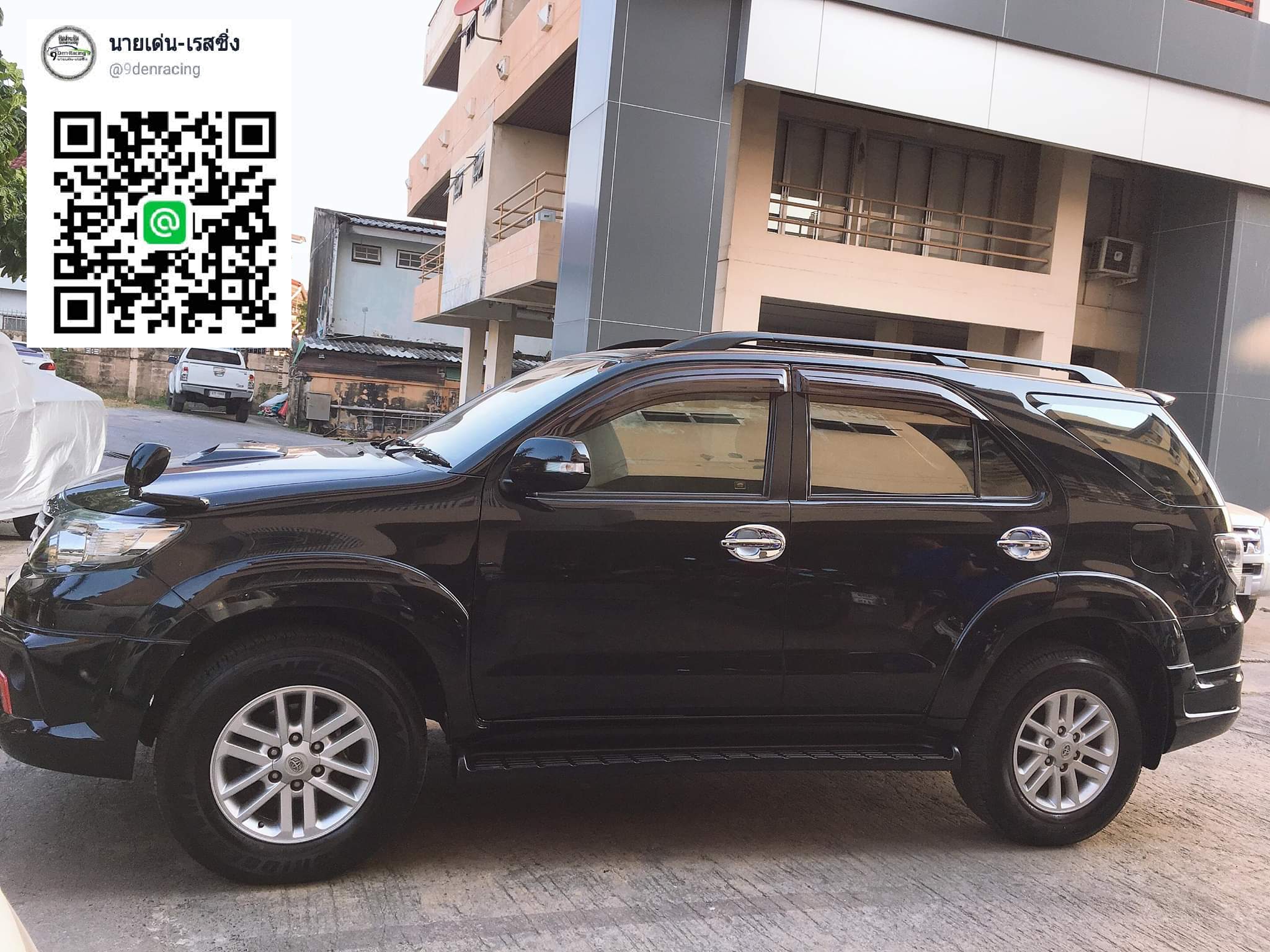 9DEN-FX VS TOYOTA FORTUNER 2012-2014 [พี่น้องตะกูลRเวลาสั่งให้ระบุท่อกลมหรือเหลี่ยมด้วยจ้า]