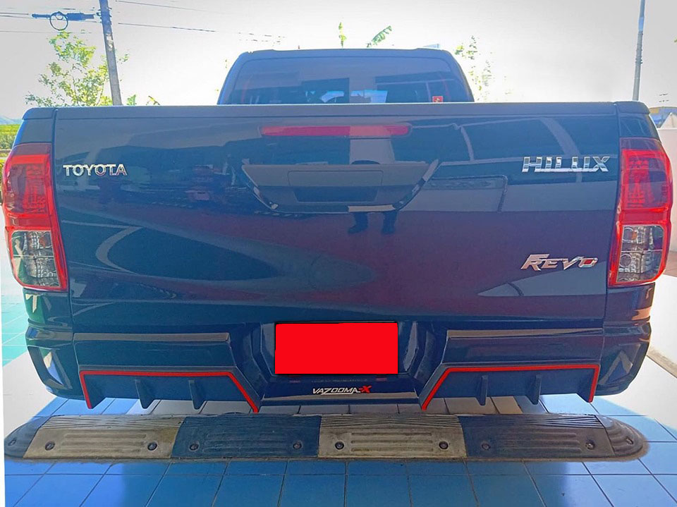 Vazooma-X VS Toyota Hilux Revo ใส่รถรุ่น Z-EditionDoubleCab4Drs.ตัวเตี้ย '18-On [ชุดแต่งที่คู่ควรกะบะพันธุ์แกร่่ง]
