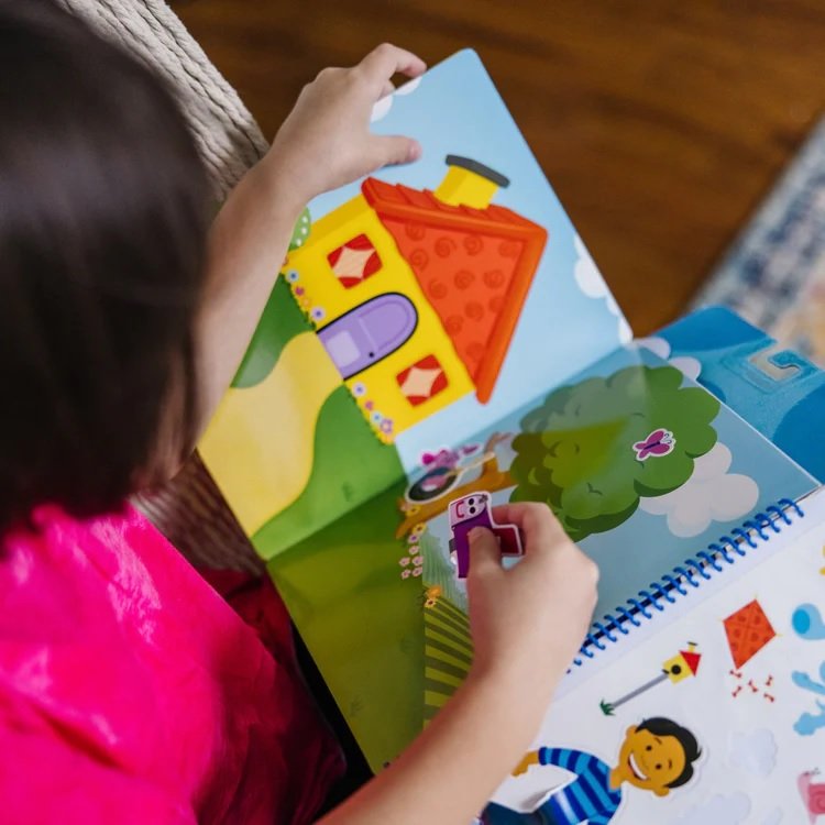 สติกเกอร์รียูส รุ่น Places Blue Loves ของเล่นเสริมพัฒนาการเด็ก เสริมทักษะการเรียนรู้ สื่อการสอนอนุบาล พร้อมส่ง