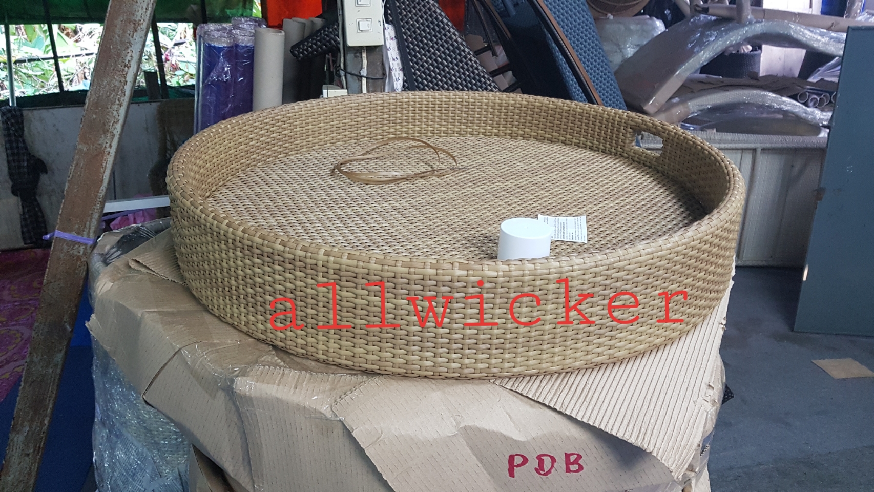 ถาดลอยน้ำหวายเทียม ทรงกลม 80ซม. สูง14ซม.หวายเทียม สำหรับใส่สำรับอาหาร หรือเครื่องดื่มเสริฟริมสระ หรือลอยในสระน้ำได้