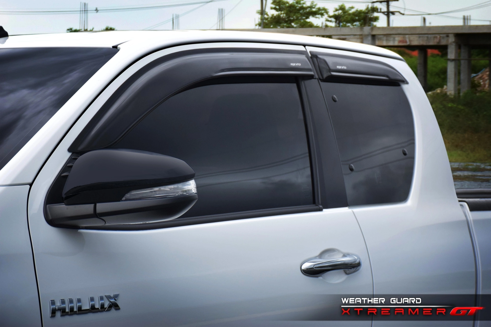 XTREAMER GT 4x4 ยกสูง VS Toyota Hilux Revo Prerunner'2020-On [เกิดมาก็แกร่งแล้วสำหรับรุ่นยกสูง]