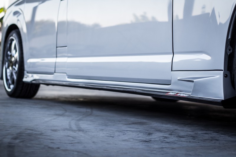 SMART EDITION VS Toyota Commuter Hiace 2020 [กับความบึกบึนที่แฝงไปด้วยลีลาที่งดงาน]