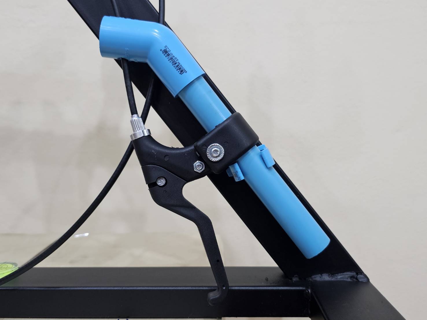 ฐานยิงจรวดขวดน้ำ แถมที่สูบลม ทดลองวิทยาศาสตร์ทดสอบยิงจรวดขวดน้ำ สื่อการสอนเด็กประถม มัธยม ช่างเทคนิค ปวช ปวส ใช้ในการแข่งขันยิงจรวดขวดน้ำ