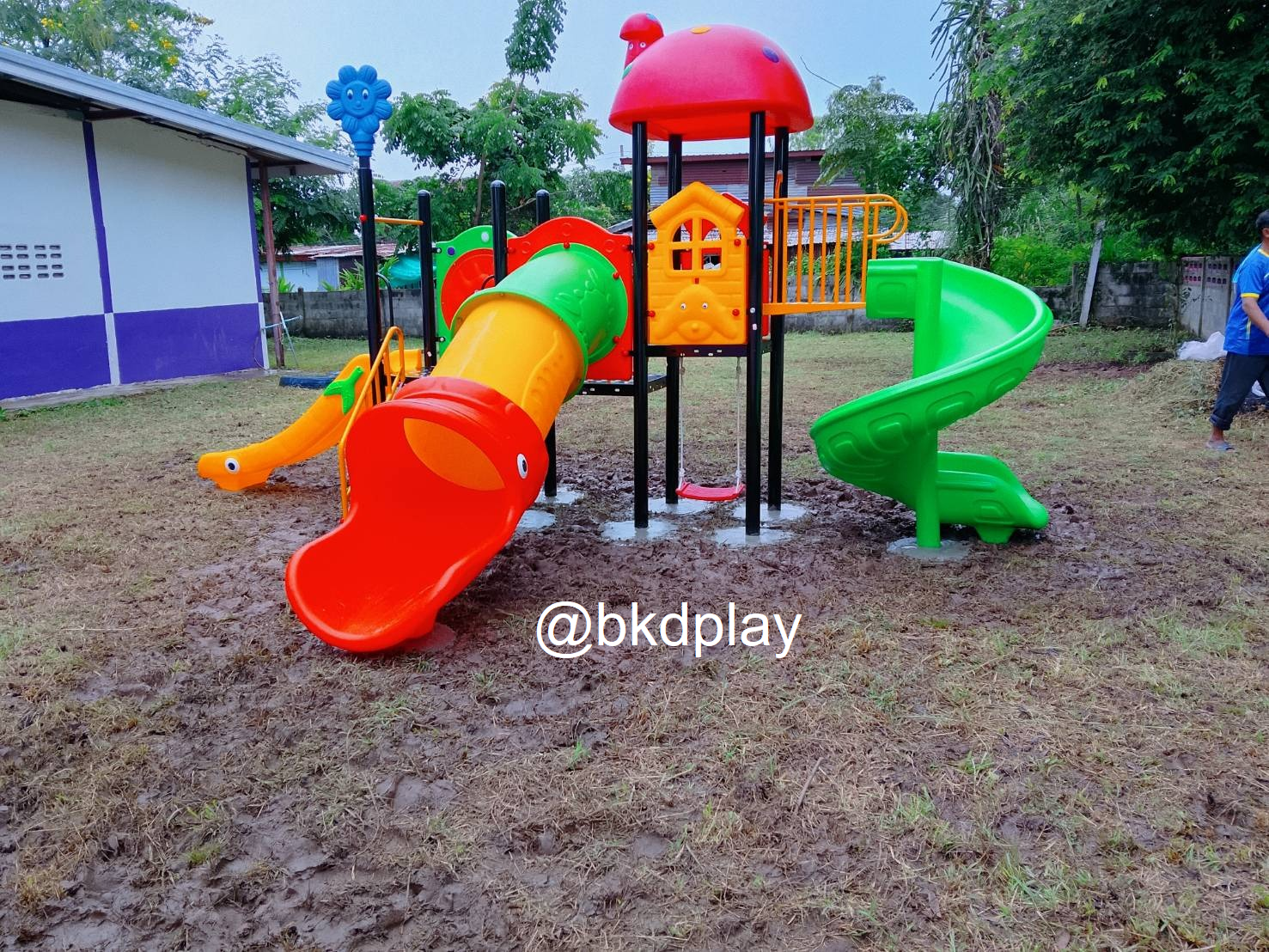 เครื่องเล่นสนามกลางแจ้ง ในร่ม, ชุดบ้านเห็ดแสนสนุก,ครุภัณฑ์สนามเด็กเล่น,งบ.สพฐ,โครงการโรงเรียนประชารัฐ, playground,สไลเดอร์,ของเล่นเสริมพัฒนาการ,เครื่องเล่นสนาม, สนามเด็กเล่น ขนาด 270x460x260 เซนติเมตร