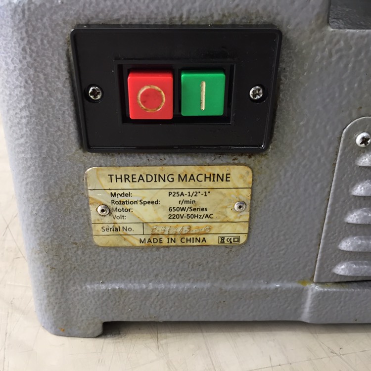 เครื่องต๊าปเกลียวท่อใช้ไฟฟ้า "BRAVO" ต๊าปตั้งแต่ 1/2"-1" หัวธรรมดา Manual head electric threading machine