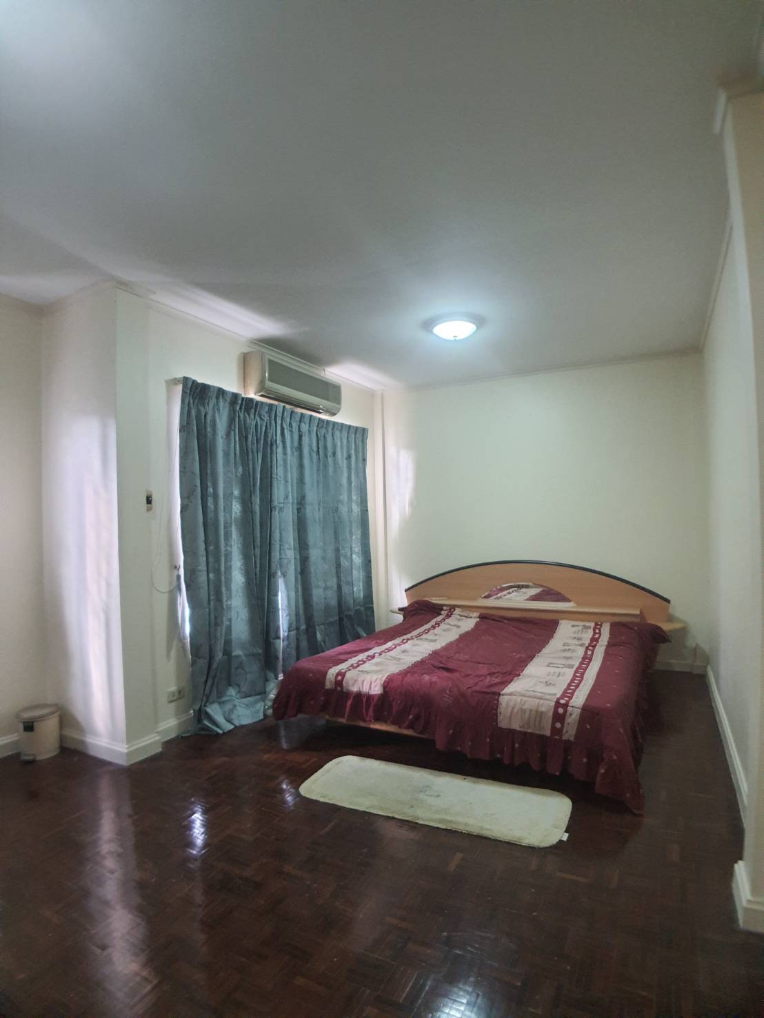 ให้เช่า ทาวน์เฮ้าส์ 2 ชั้น หมู่บ้านปาริชาติ ปิ่นเกล้า-พุทธมณฑลสาย4 บนทำเลศักยภาพ ใกล้ ม.มหิดล เซ็นทรัลศาลายา และ ทางด่วน พร้อมเฟอร์นิเจอร์ เครื่องใช้ไฟฟ้า