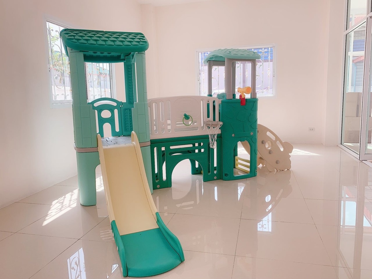 บ้านน้อย2ชั้นบันไดจรวด, สีเขียวพาสเทล ,บันไดจรวด ,บ้านสไลเดอร์, เครื่องเล่นสนามกลางแจ้ง-ในร่ม ,บ้านกระดานลื่นพลาสติก