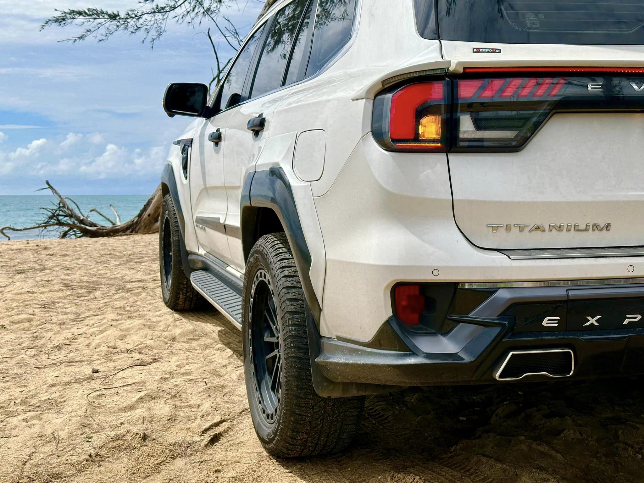 Experience+Plus By (version 2) VS Ford Everest'22 [พิเศษกว่าเดิมก็แค่แต่งรถให้เด็กมันดู เท่านี้ก็เหลือๆ]