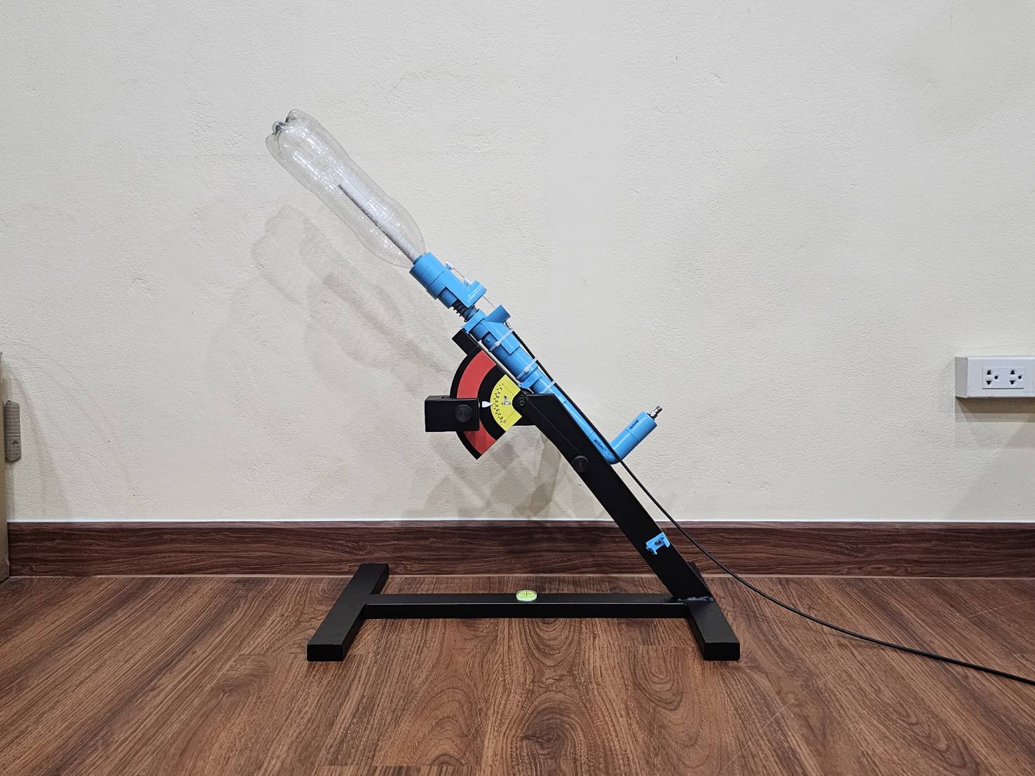 ฐานยิงจรวดขวดน้ำ แถมที่สูบลม ทดลองวิทยาศาสตร์ทดสอบยิงจรวดขวดน้ำ สื่อการสอนเด็กประถม มัธยม ช่างเทคนิค ปวช ปวส ใช้ในการแข่งขันยิงจรวดขวดน้ำ