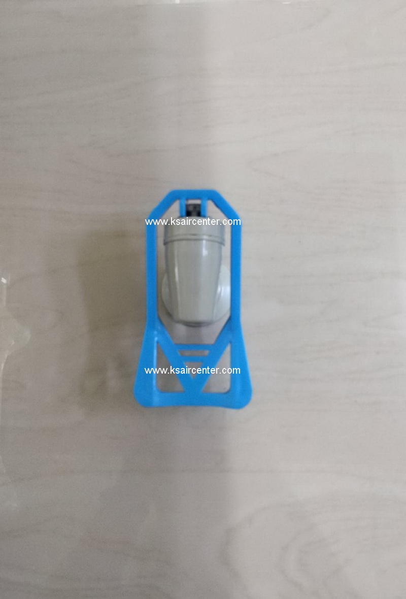 ก๊อกเกลียวใน นํ้าเย็น สีฟ้า SP (รหัสสินค้า 003017)