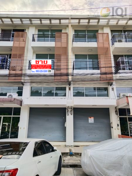 ขายแล้ว* โฮมออฟฟิศ 3.5 ชั้น ม.ทาวน์พลัส ประชาอุทิศ แปลงมุม ถนนประชาอุทิศ - เนื้อที่ 18 ตร.ว. พื้นที่ 245 ตร.ม. - ขนาด 3 ห้องนอน 3 ห้องน้ำ