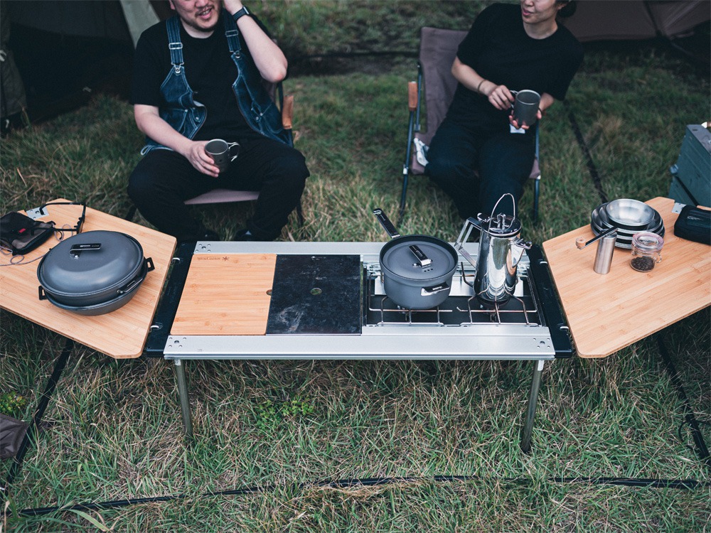 SnowPeak Bamboo IGT Table Right Open CK-219