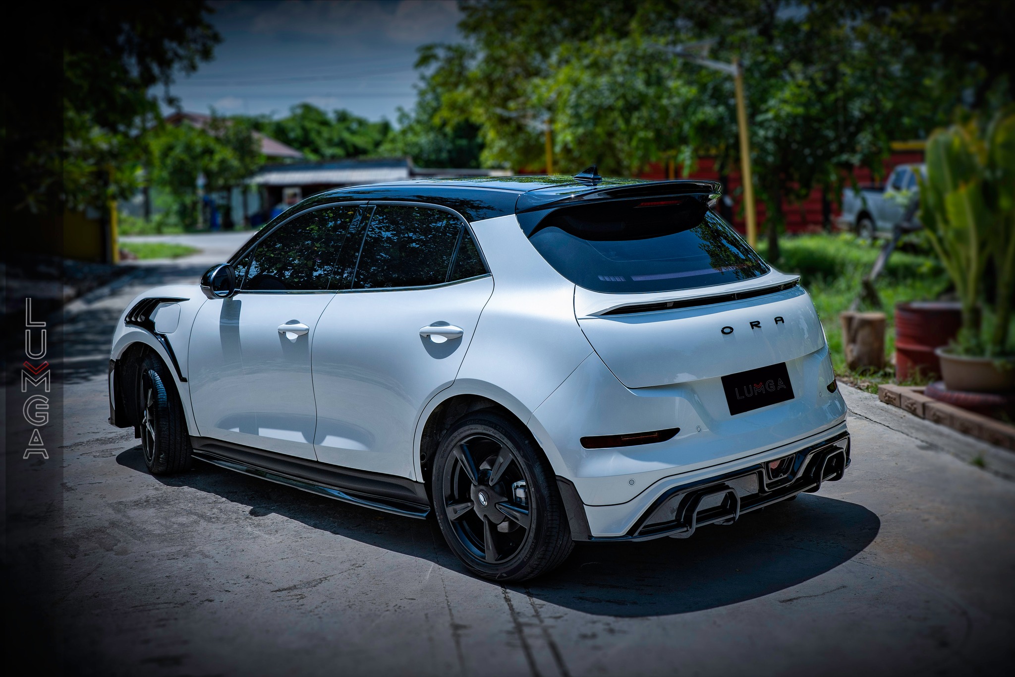 Lumga Porsche Concept By Amotriz VS ORA Good Cat'21-ON [เจ้าเสื้อน้อย รอคอยให้คุณเป็นเจ้าของที่นี่วันนี้]