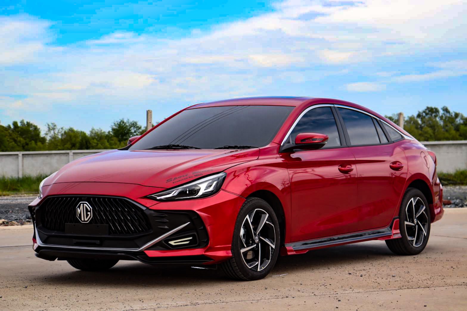 RIDER V.2 VS MG5'2021 [ถึงจะเป็นรุ่นน้อง แต่่ความสวย หล่อเหลา เร้าใจก็ไม่เป็นรองใครๆ]