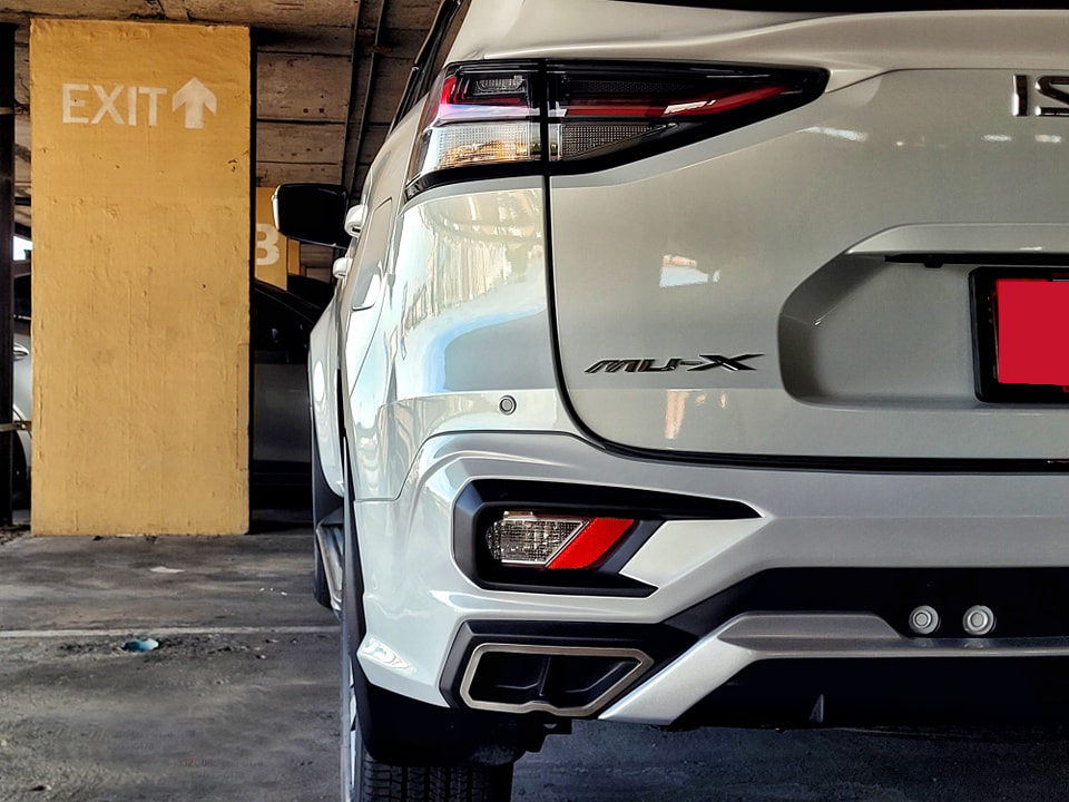 VAZOOMA-X VS Isuzu MU-X'2021-ปัจจุบัน [กับสเกิร์ตแตกแต่งอย่างสปอร์ตลงตัว รอคุณเป็นเจ้าของแล้วที่นี่]