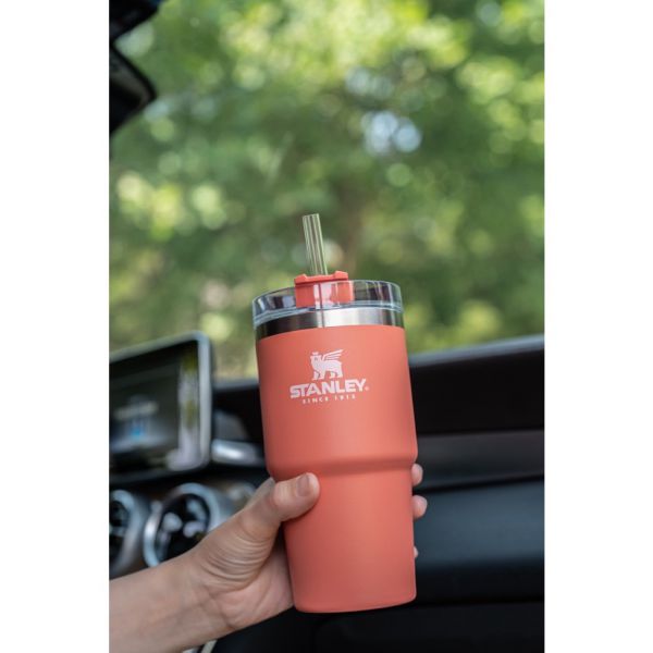 Adventure Vacuum Quencher 23Oz Grapefruit