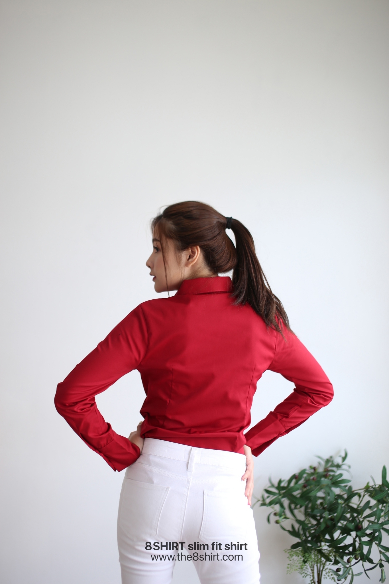 เสื้อเชิ้ตผู้หญิง แดงเลือดนก (Maroon Red) สลิมฟิต เข้ารูป แขนยาว เสื้อเชิ้ตทำงาน เสื้อยูนิฟอร์ม แบรนด์ 8SHIRT slim fit shirt พร้อมส่ง