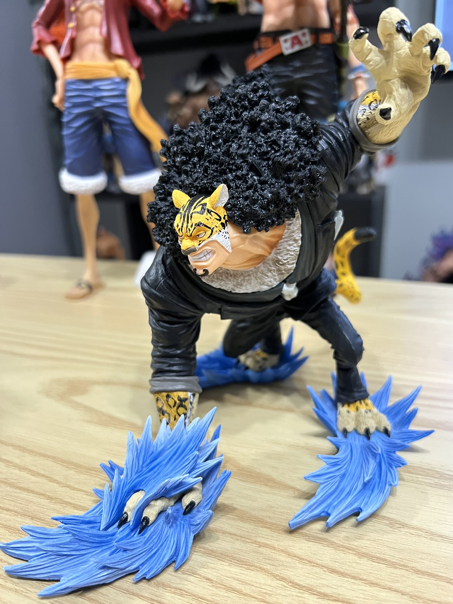 Lucci ของแท้ JP แมวทอง - Ichiban Kuji Banpresto [โมเดลวันพีช]