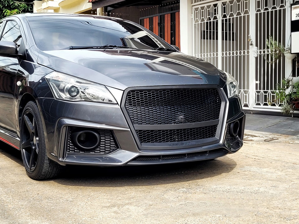 Amotrizชุดงานยกกันชนหน้าใหญ่ VS Suzuki Ciaz'2015-On [กับความแรงของการพัฒนาทะลุขีดจำกัด พบตัวจริงของคนจริงได้ที่นี่]