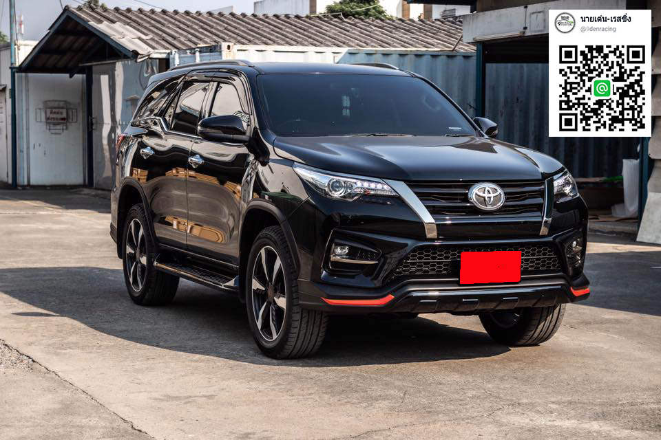 9Den&FD-2RS(ตัดสีแดง)/FD-2XS(ตัดสีเทา) VS Toyota All New Fortuner(TRD Sportivo 2 (MY2018)'2019-On) [เติมเต็มสปอร์ตของTRDคุณล้ำด้วยชุดแต่งรุ่นนี้]