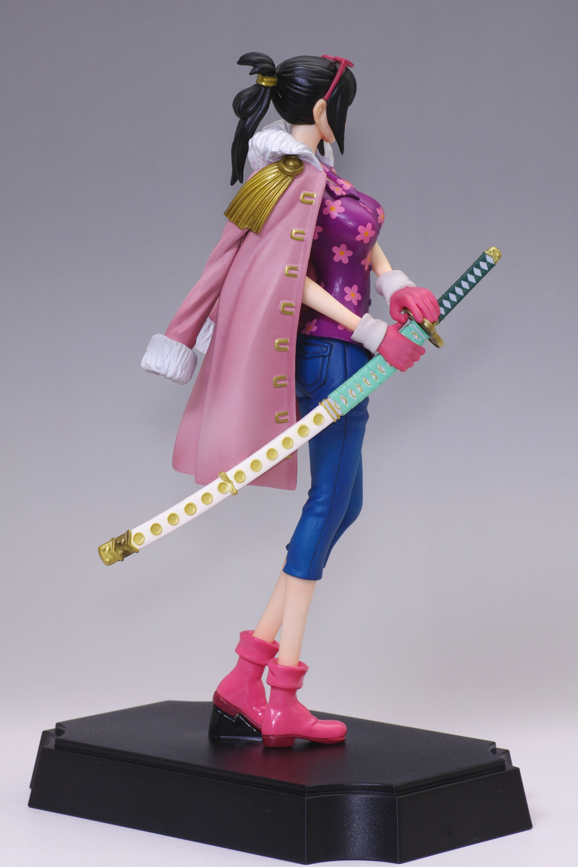 Tashigi ของแท้ JP แมวทอง - Ichiban Kuji Banpresto [โมเดลวันพีช]