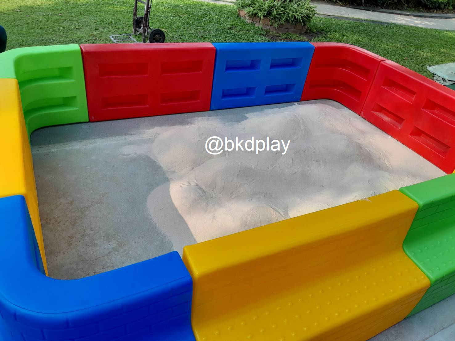 บ่อทรายพร้อมที่นั่ง (จัตุรัส) บ่อบอลพร้อมที่นั่ง บ่อบอล บ่อบอลพลาสติก, คอกกั้นเด็ก,ขนาด 294x294x58 cm.