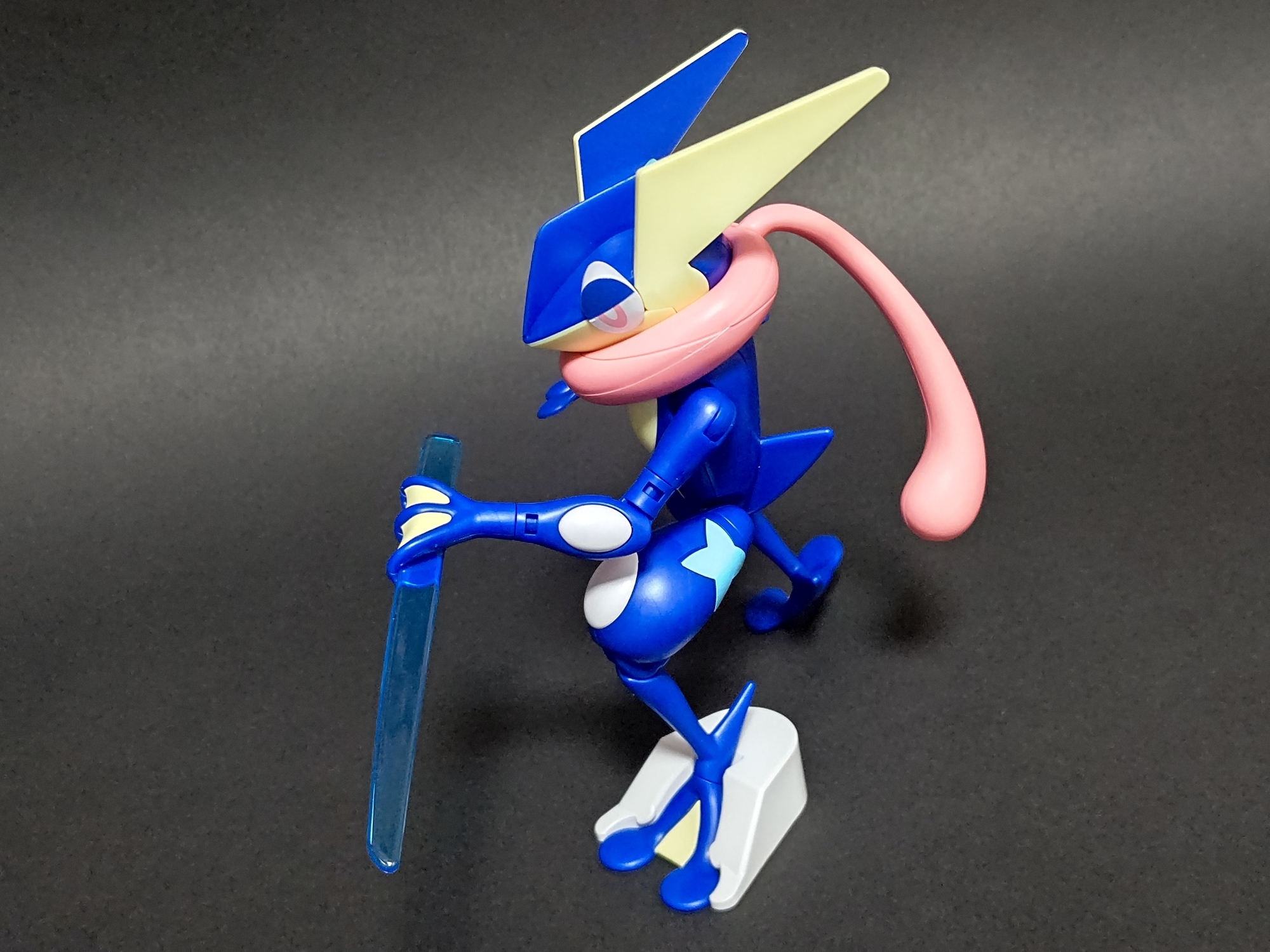 Greninja (แบบประกอบ) ของแท้ JP - Pokemon Plamo Bandai [โมเดลโปเกมอน]