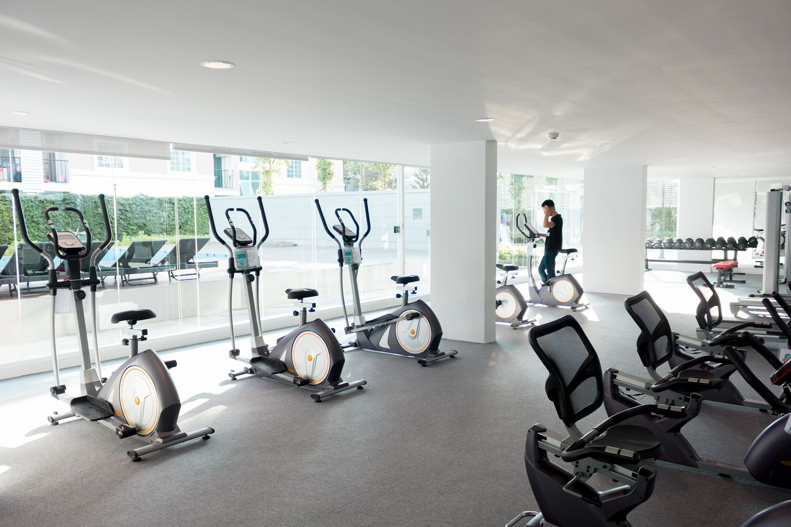 ขายคอนโดทิวลิปสแควส์ อ้อมน้อย ตึกG1 ชั้น3 (อาคาร8ชั้น) ตึกหน้า ใกล้ถนนเพชรเกษม 1.2 ล.บาท รวมค่าใช้จ่ายการโอน