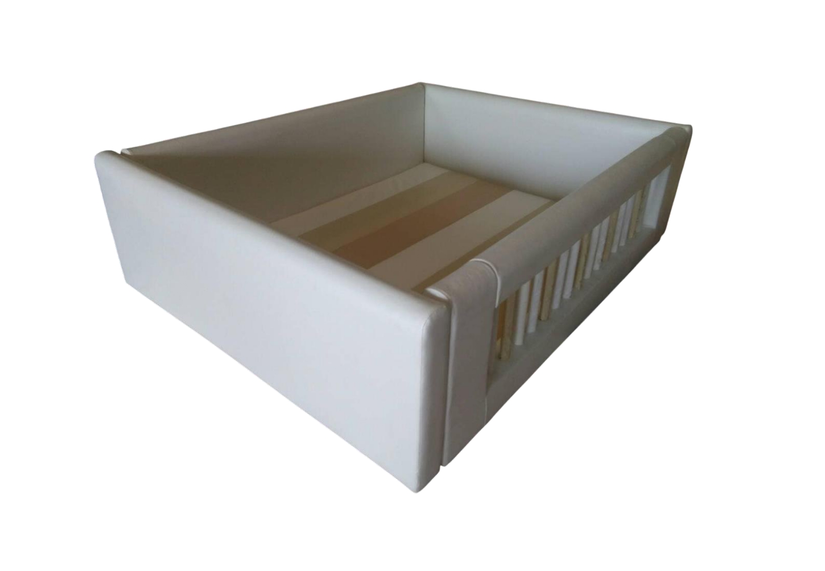 คอกกั้น ไม่มีประตู, คอกกั้นเด็ก,เตียงเด็ก,เบาะหนังนุ่มนิ่ม softplay, indoor playground kidszone ,สวนสนุกในร่ม ,รับสั่งทำบ่อบอล เตียงเด็กตามขนาด ขนาด 3,5,6x6.5 ฟุต