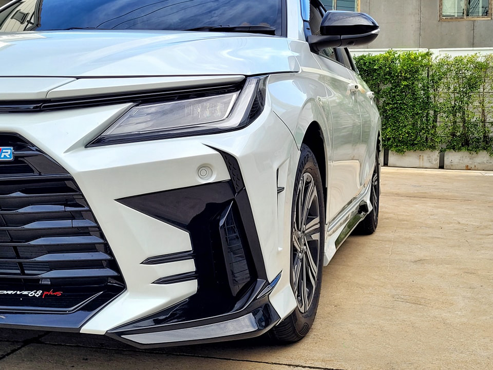 𝐃𝐫𝐢𝐯𝐞𝟔𝟖 𝐏𝐥𝐮𝐬 VS Toyota Yaris Ativ 4D 2022 [เพิ่มเติมความสวยล้ำเข้าไปแบบ++]