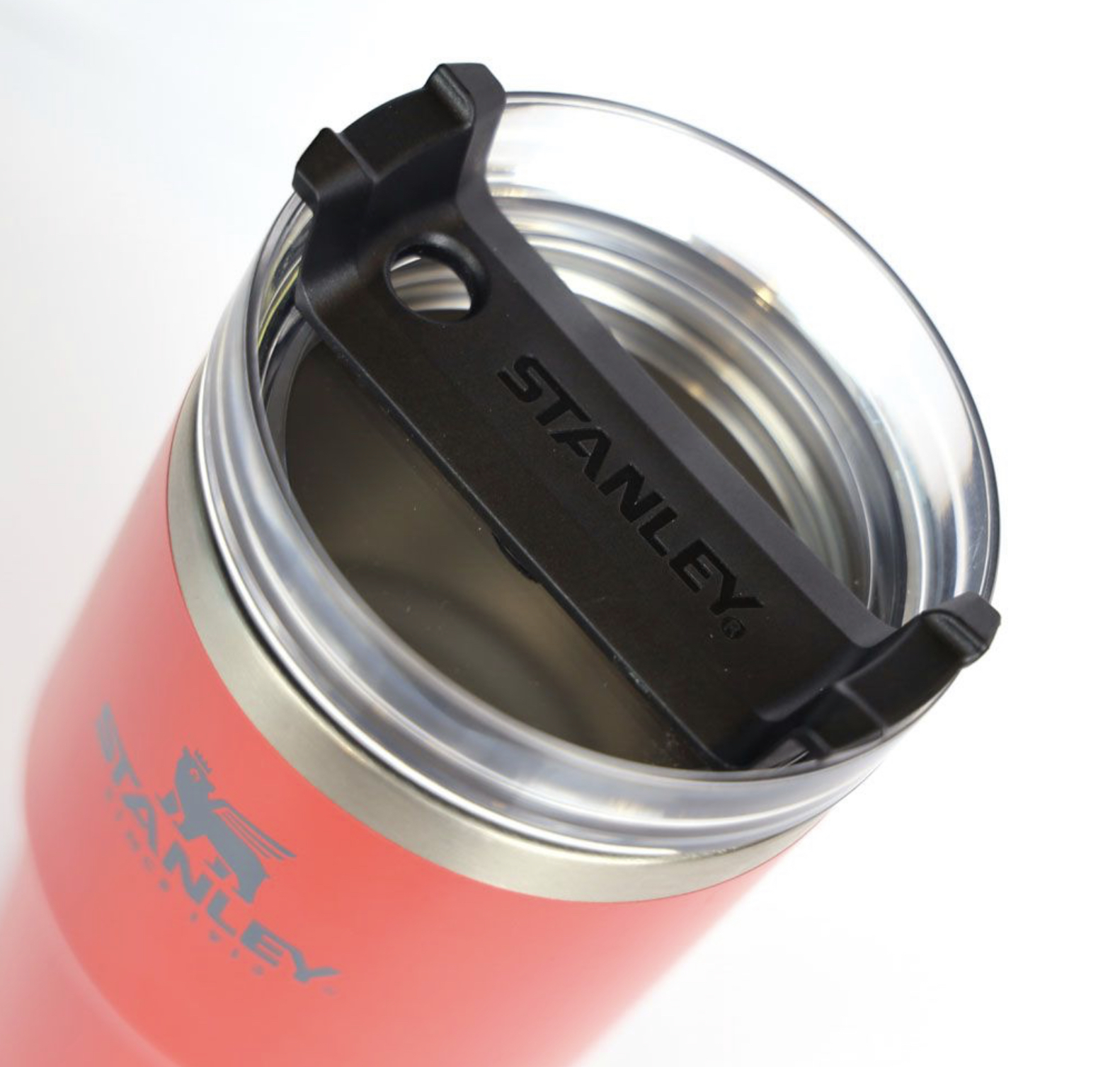 Adventure Vacuum Quencher 23Oz Red