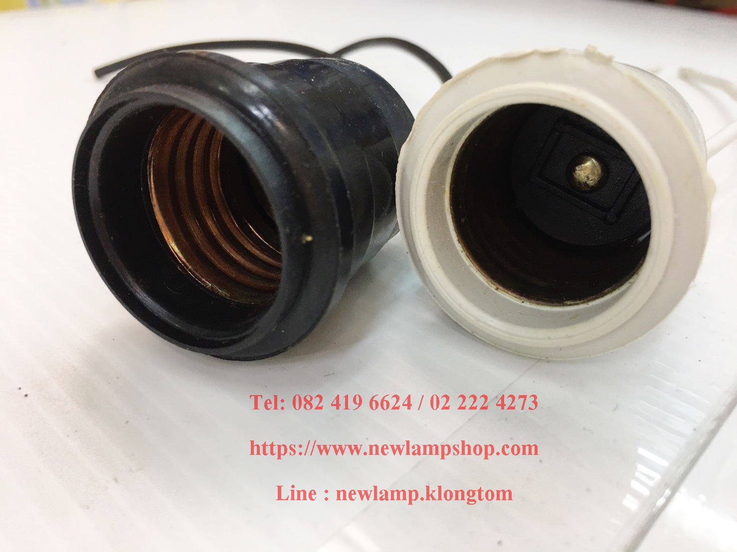 ขั้วห้อยยางกันน้ำE27 สีเทา และสีดำ