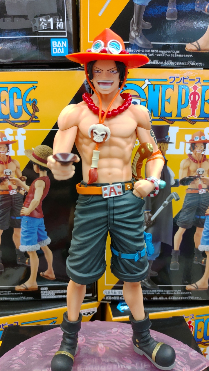 Brother Set ของแท้ JP แมวทอง - Magazine Figure Banpresto [โมเดลวันพีช] (3 ตัว)