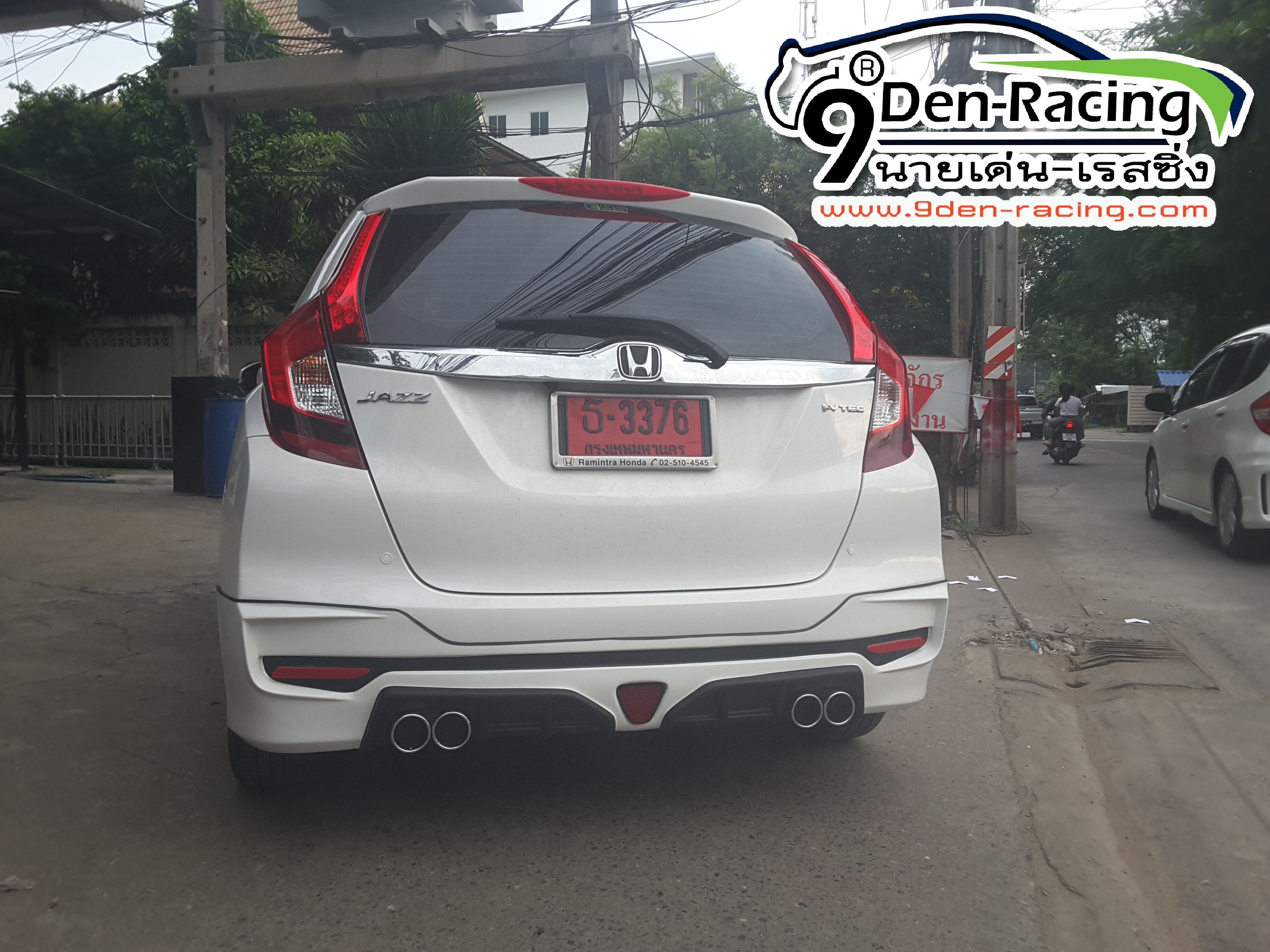 9DEN-MD-STYLE'17 VS HONDA JAZZ 2017-ON แค่เอาใจมา ก็ได้แระ 1000% กับท้ายท่อคู่แท้ พร้อมแล้วที่จะไปกับคุณ