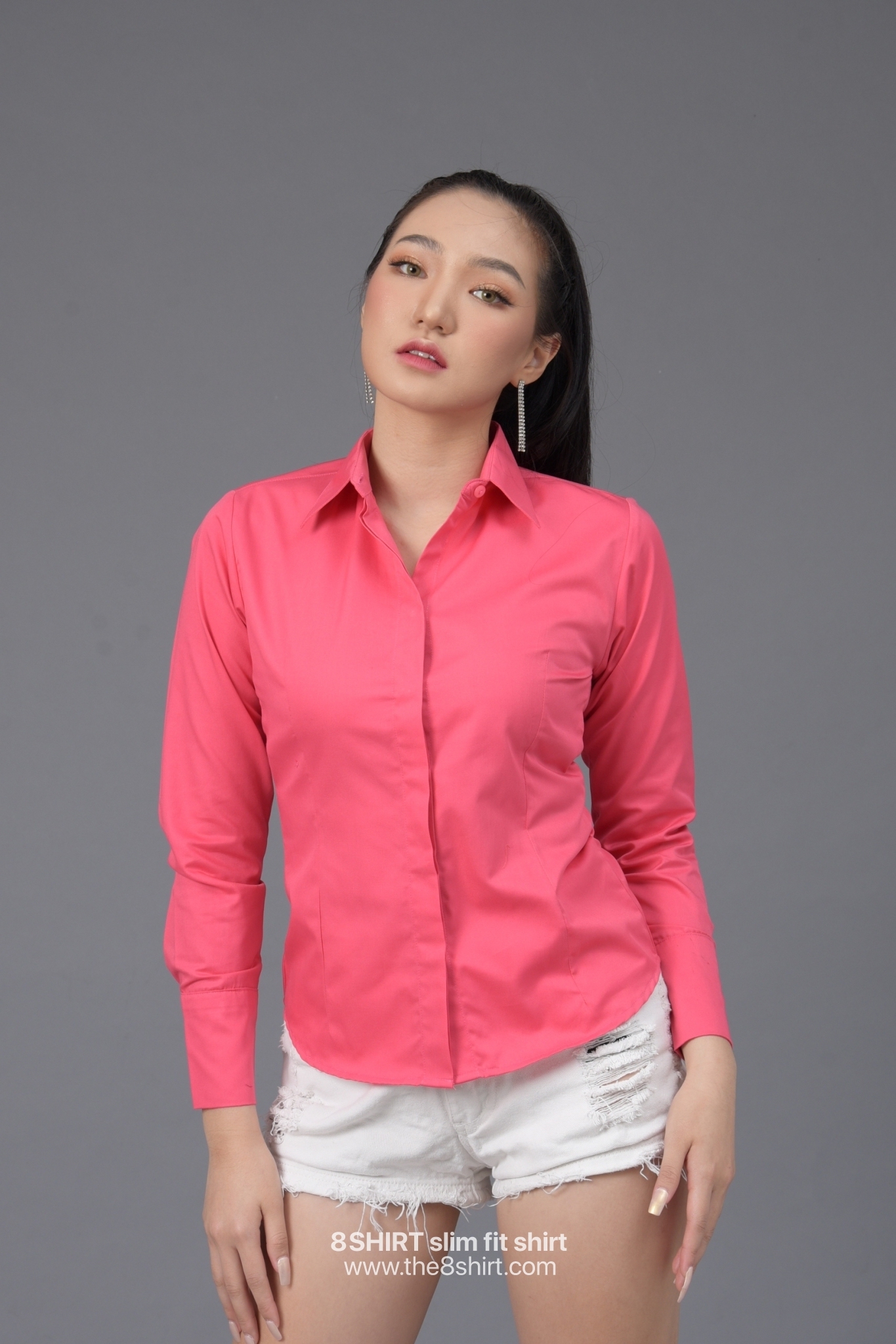 เสื้อเชิ้ตผู้หญิง ชมพูสด (HOT PINK) สลิมฟิต เข้ารูป แขนยาว เสื้อเชิ้ตทำงาน เสื้อยูนิฟอร์ม แบรนด์ 8SHIRT slim fit shirt พร้อมส่ง