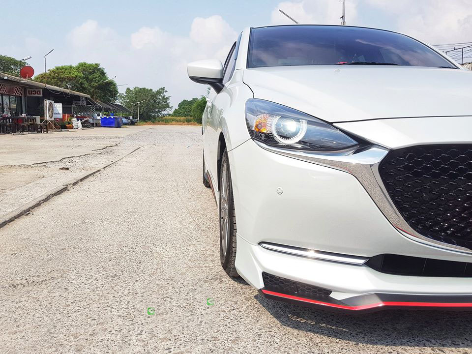 Drive68 By TMC VS Mazda2(4Drs.)'2020-ปัจจุบัน[ของเขาเก๋าเหมือนเดิมเพิ่มเติมเข้ามาคือความล้ำ เชิญคุณสัมผัสแล้วตอนนี้]