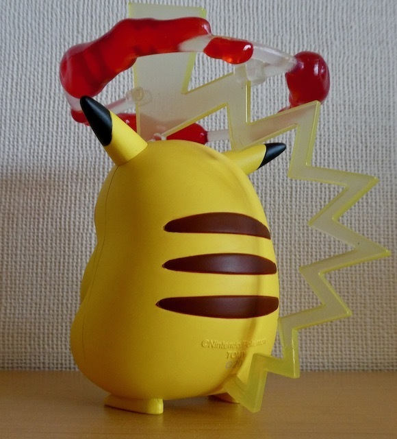 Pikachu Gigantamax ของแท้ JP - Monster Collection Takara Tomy [โมเดลโปเกมอน]