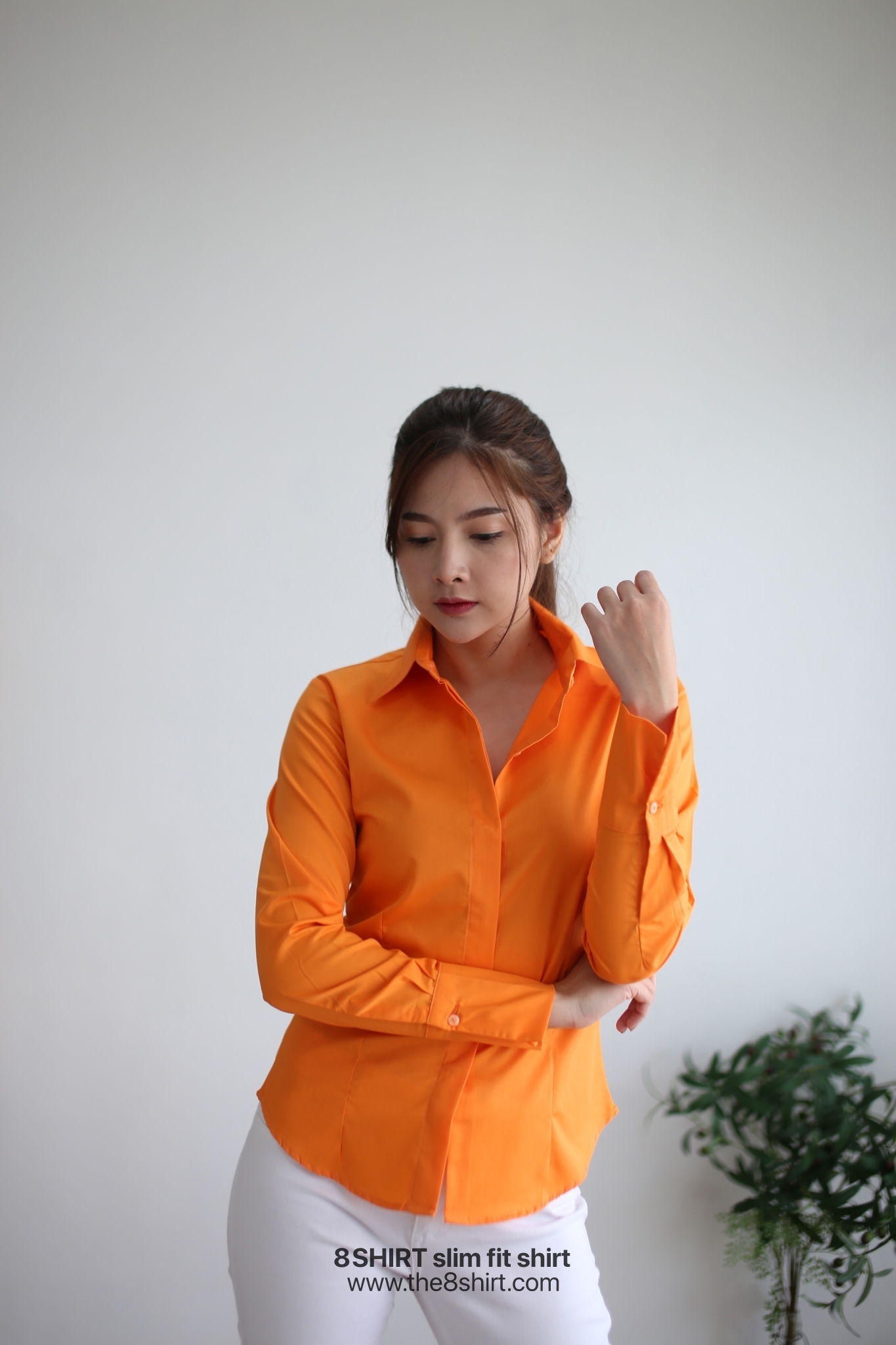 เสื้อเชิ้ตผู้หญิง สีส้มสด (Orange Summer) สลิมฟิต เข้ารูป แขนยาว เสื้อเชิ้ตทำงาน เสื้อยูนิฟอร์ม แบรนด์ 8SHIRT slim fit shirt พร้อมส่ง