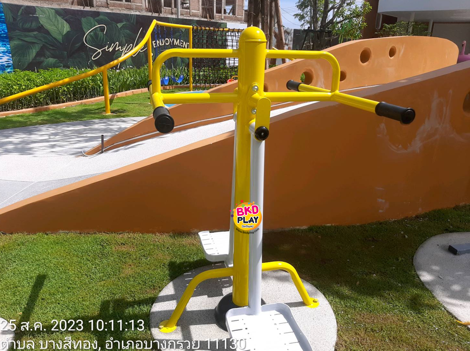 เครื่องออกกำลังกาย กลางแจ้ง ชุดอุปกรณ์ แกว่งสะโพก ทรงตัว ลานกีฬา อเนกประสงค์ สนามกีฬา ขนาด 80 x 105 x 140 ซม.