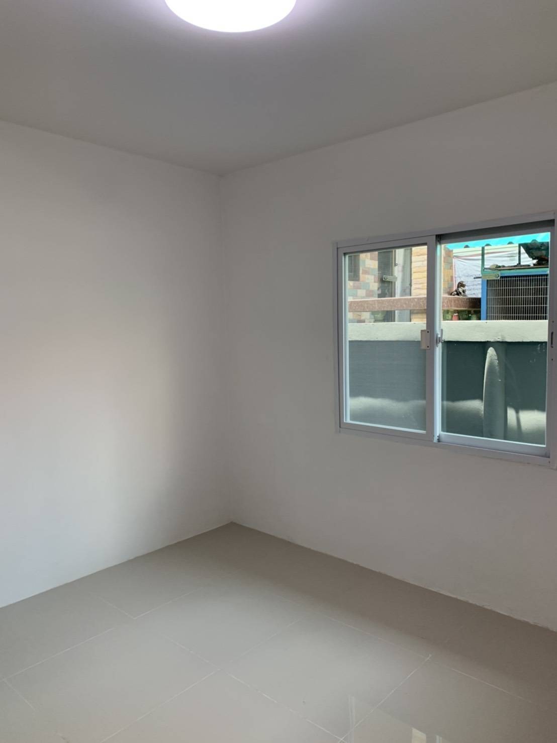 ขายด่วน บ้านเดี่ยว 50 ตร.ว. บ้านสร้างเอง ซอยข้างพฤกษาD บ้านเดี่ยวชั้นเดียว ตกแต่งใหม่ พร้อมอยู่ คลอง3 ปทุมธานี